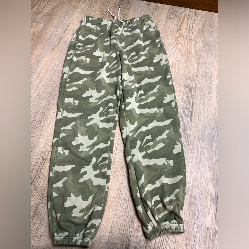 Women’s small athletic sweatpants bundle - Picture 2 of 6